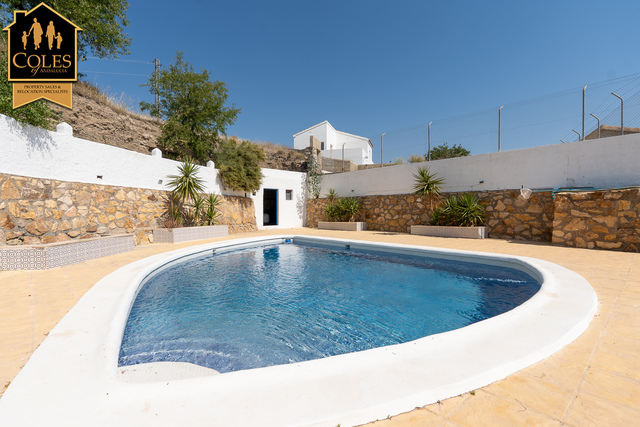 ALB4C07: Cortijo for Sale in Albox, Almería