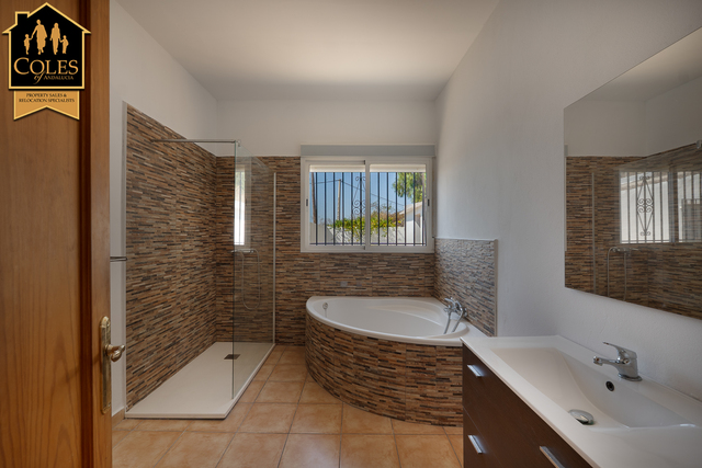 ALB4C07: Cortijo for Sale in Albox, Almería