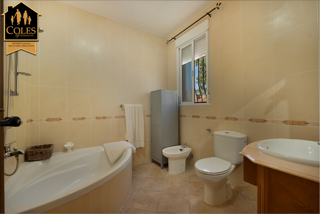 CAN5V02: Villa for Sale in Cantoria, Almería CAN5V02: Villa for Sale in Cantoria, Almería