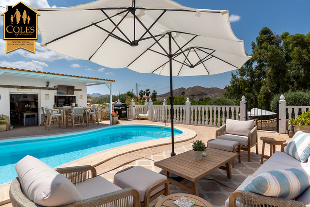CAN5V02: Villa for Sale in Cantoria, Almería CAN5V02: Villa for Sale in Cantoria, Almería