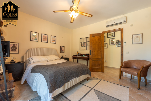 CAN5V02: Villa for Sale in Cantoria, Almería CAN5V02: Villa for Sale in Cantoria, Almería