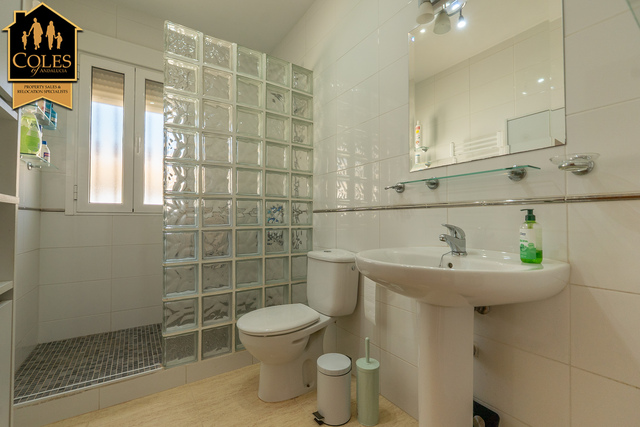 ARB3VER17: Villa for Sale in Arboleas, Almería