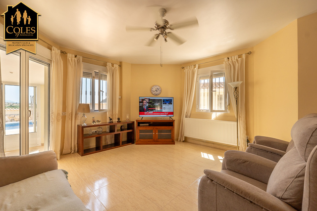 ARB3VER17: Villa for Sale in Arboleas, Almería