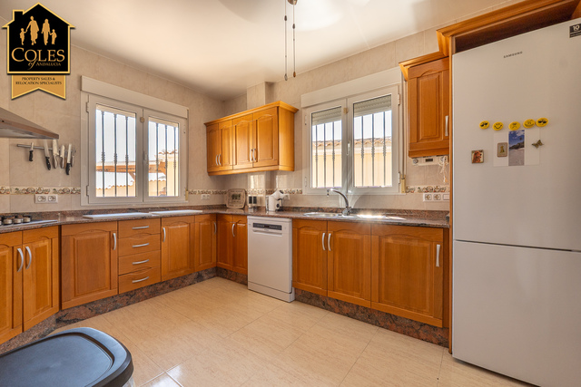 ARB3VER17: Villa for Sale in Arboleas, Almería