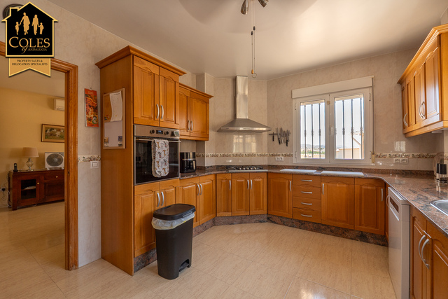 ARB3VER17: Villa for Sale in Arboleas, Almería