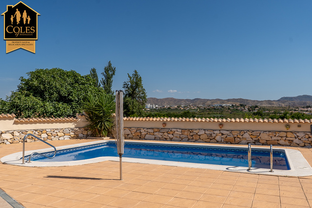ARB3VER17: Villa for Sale in Arboleas, Almería