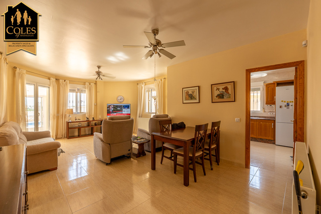 ARB3VER17: Villa for Sale in Arboleas, Almería