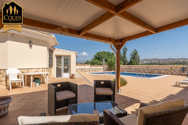 ARB3VER17: Villa for Sale in Arboleas, Almería