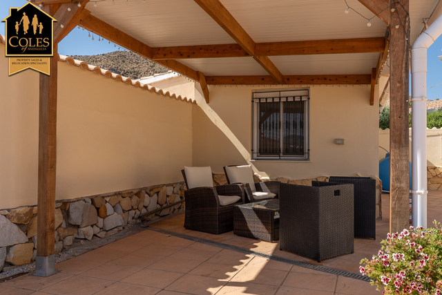 ARB3VER17: Villa for Sale in Arboleas, Almería