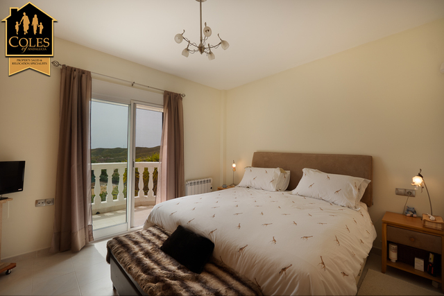 HUE5V02: Villa for Sale in Huercal-Overa, Almería