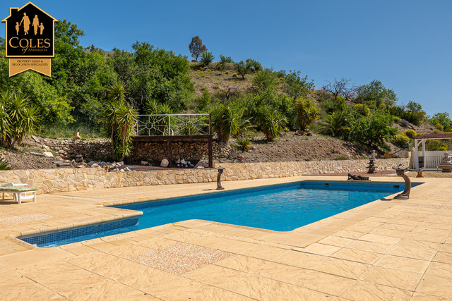 HUE5V02: Villa for Sale in Huercal-Overa, Almería