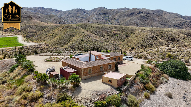 MUL4V03: Villa for Sale in La Muleria, Almería MUL4V03: Villa for Sale in La Muleria, Almería