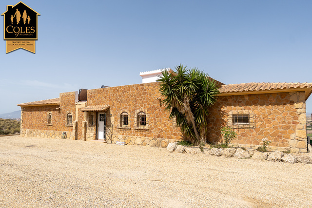 MUL4V03: Villa for Sale in La Muleria, Almería MUL4V03: Villa for Sale in La Muleria, Almería