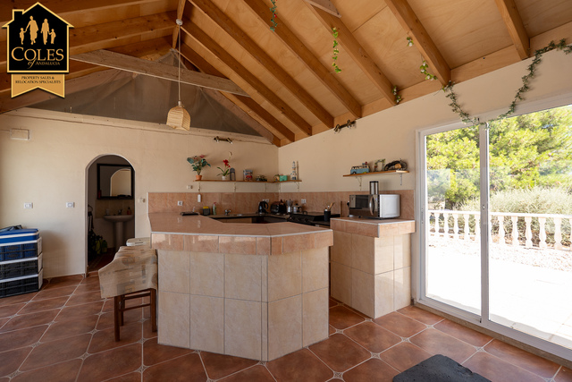 PAR5V01: Villa for Sale in Partaloa, Almería
