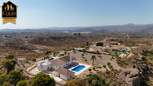 PAR5V01: Villa for Sale in Partaloa, Almería