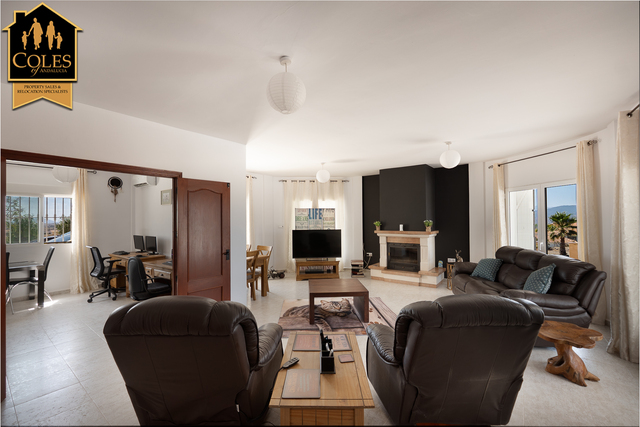 PAR5V01: Villa for Sale in Partaloa, Almería