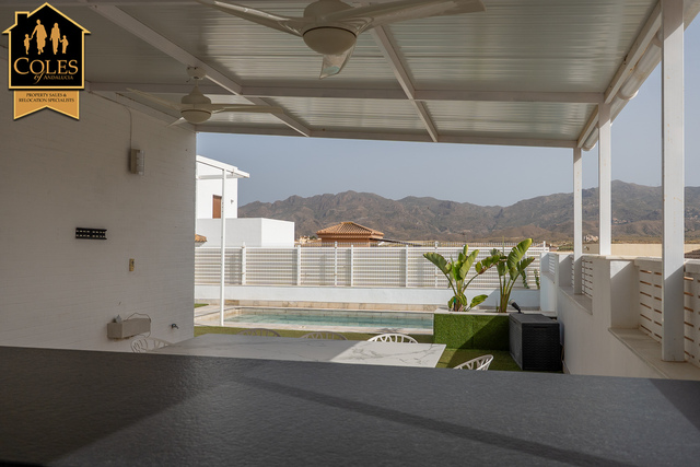 GAL4V08: Villa for Sale in Los Gallardos, Almería