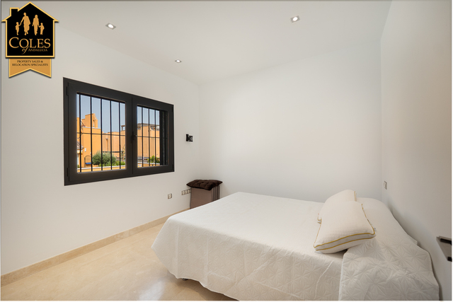 GAL4V08: Villa for Sale in Los Gallardos, Almería