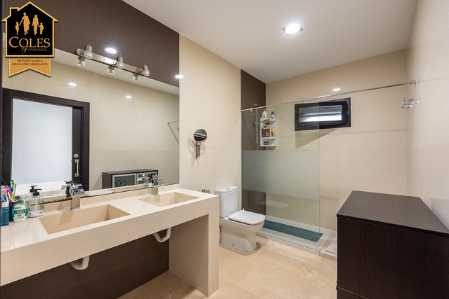 GAL4V08: Villa for Sale in Los Gallardos, Almería