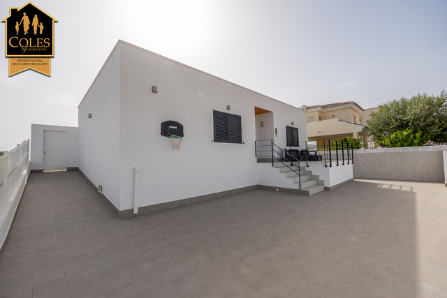 GAL4V08: Villa for Sale in Los Gallardos, Almería