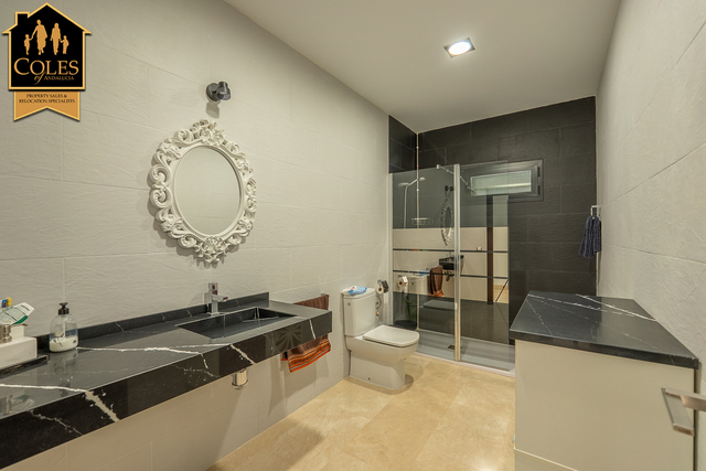 GAL4V08: Villa for Sale in Los Gallardos, Almería