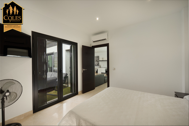 GAL4V08: Villa for Sale in Los Gallardos, Almería