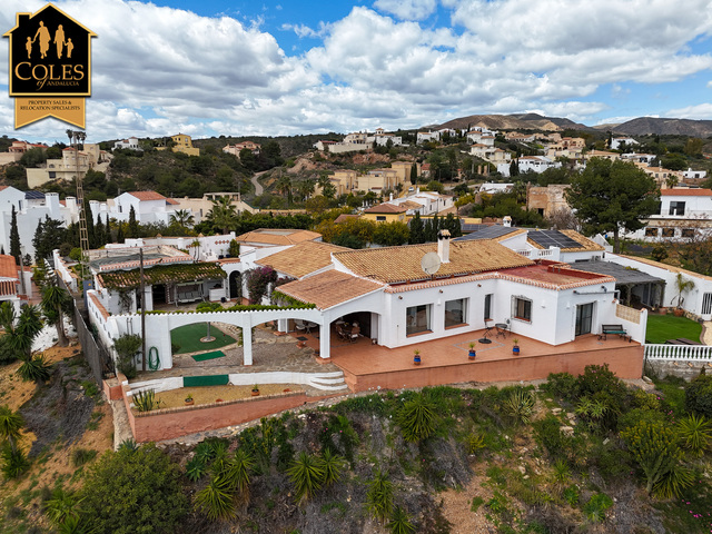 PIN4V12: Villa for Sale in El Pinar de Bédar, Almería PIN4V12: Villa for Sale in El Pinar de Bédar, Almería