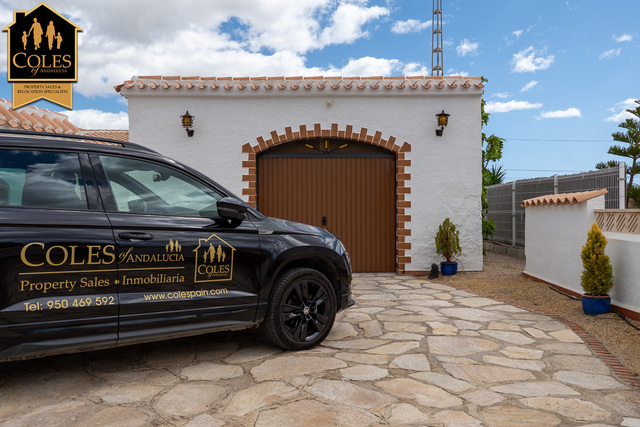 PIN4V12: Villa for Sale in El Pinar de Bédar, Almería PIN4V12: Villa for Sale in El Pinar de Bédar, Almería