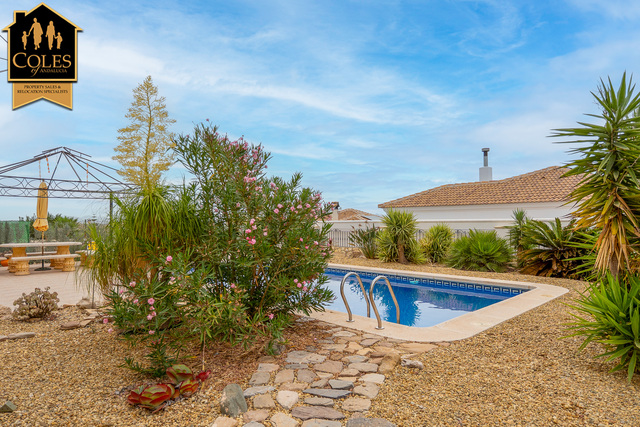 ARB3VH38: Villa for Sale in Arboleas, Almería