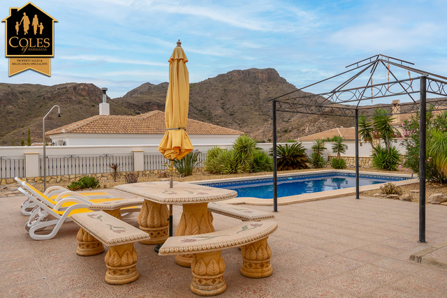 ARB3VH38: Villa for Sale in Arboleas, Almería