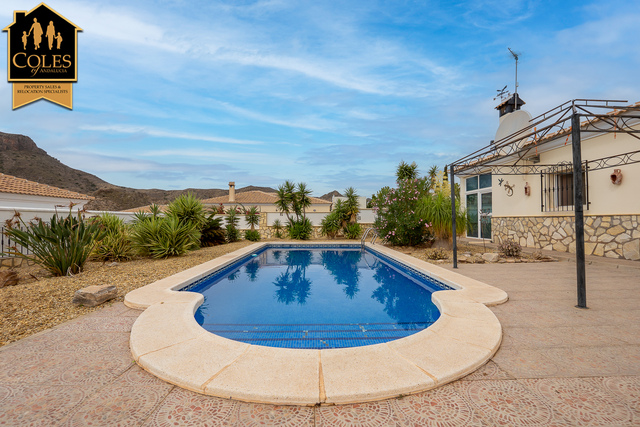 ARB3VH38: Villa for Sale in Arboleas, Almería