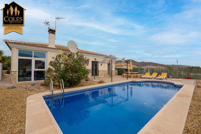 ARB3VH38: Villa for Sale in Arboleas, Almería