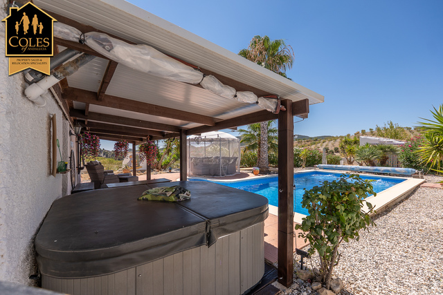ORI6C03: Cortijo for Sale in Oria, Almería