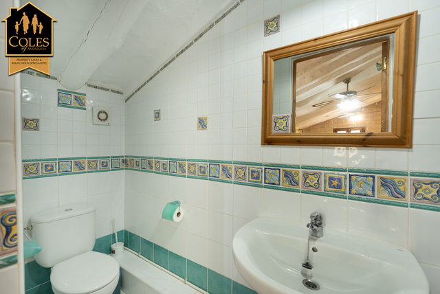 ORI6C03: Cortijo for Sale in Oria, Almería