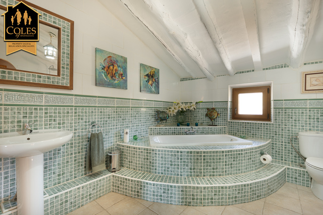 ORI6C03: Cortijo for Sale in Oria, Almería
