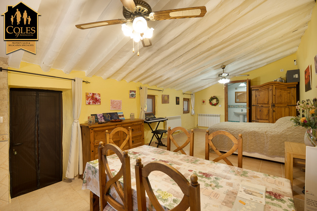 ORI6C03: Cortijo for Sale in Oria, Almería