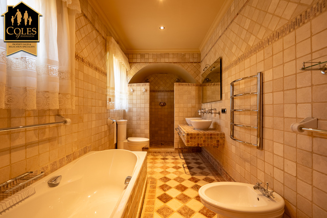 DES4V05: Villa for Sale in Desert Springs, Almería DES4V05: Villa for Sale in Desert Springs, Almería