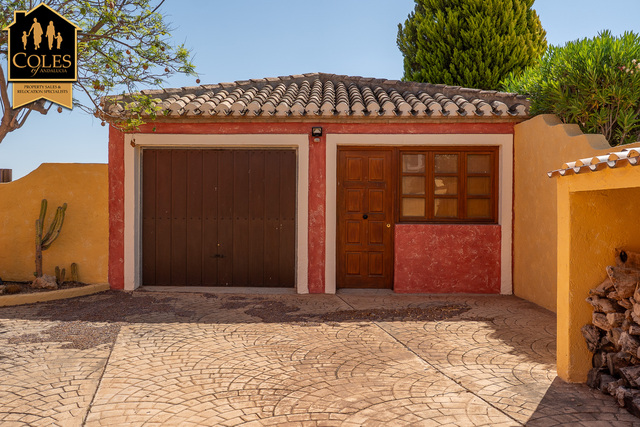 DES4V05: Villa for Sale in Desert Springs, Almería DES4V05: Villa for Sale in Desert Springs, Almería
