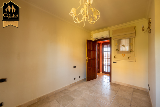 DES4V05: Villa for Sale in Desert Springs, Almería DES4V05: Villa for Sale in Desert Springs, Almería