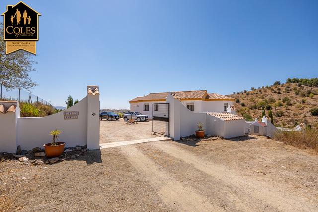 RUB4V07: Villa for Sale in Velez Rubio, Almería RUB4V07: Villa for Sale in Velez Rubio, Almería