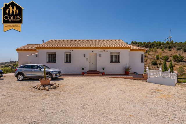 RUB4V07: Villa for Sale in Velez Rubio, Almería RUB4V07: Villa for Sale in Velez Rubio, Almería