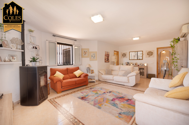 ARB3VLP55: Villa for Sale in Arboleas, Almería