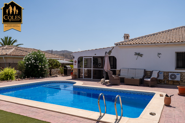 ARB3VLP55: Villa for Sale in Arboleas, Almería