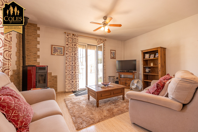 ARB3VLP56: Villa for Sale in Arboleas, Almería