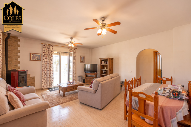 ARB3VLP56: Villa for Sale in Arboleas, Almería