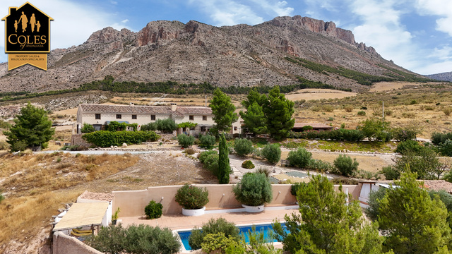 BLA7C03: Cortijo for Sale in Velez Blanco, Almería BLA7C03: Cortijo for Sale in Velez Blanco, Almería