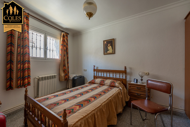 ORI7V01: Villa for Sale in Oria, Almería
