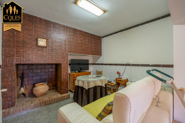ORI7V01: Villa for Sale in Oria, Almería