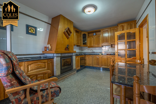 ORI7V01: Villa for Sale in Oria, Almería