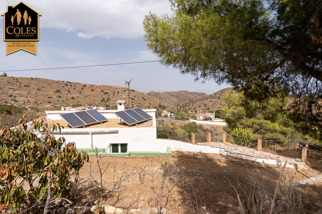 BED5V04: Villa for Sale in Bedar, Almería